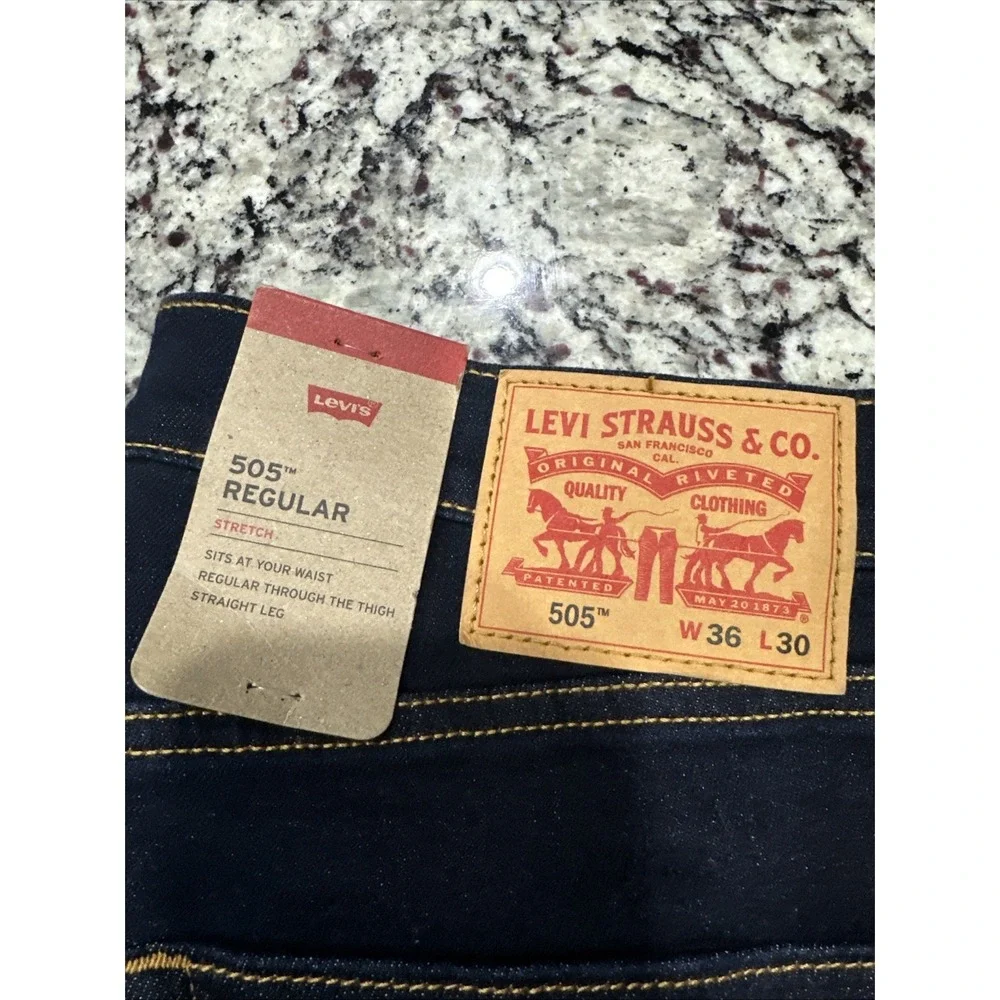 NWT Levi's 505 Regular Straight Leg Denim Jeans 36X30 Mens Dark‎ Blue Stretch